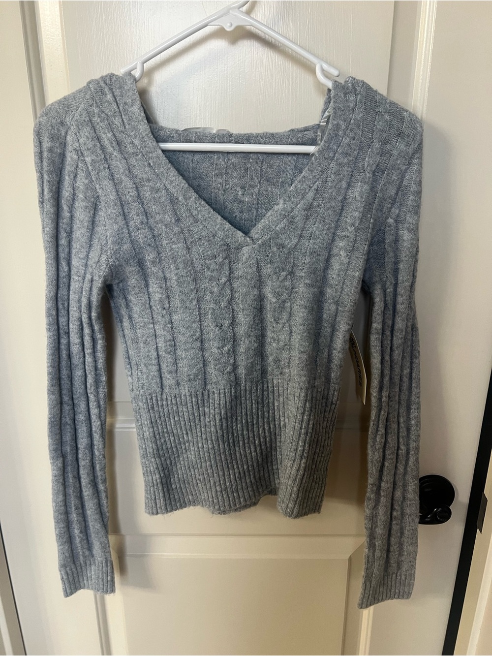 Women's V-Neck hooded Sweater - Light Gray